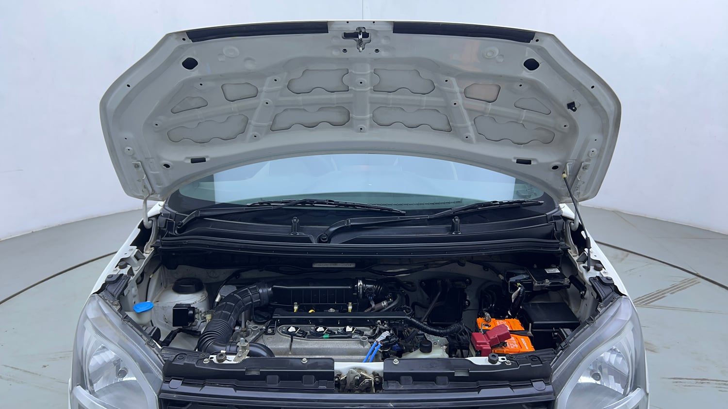 Used 2021 Maruti Suzuki Wagon R 1.0 VXi 1.0 AMT Petrol Automatic engine ENGINE & BONNET OPEN FRONT VIEW