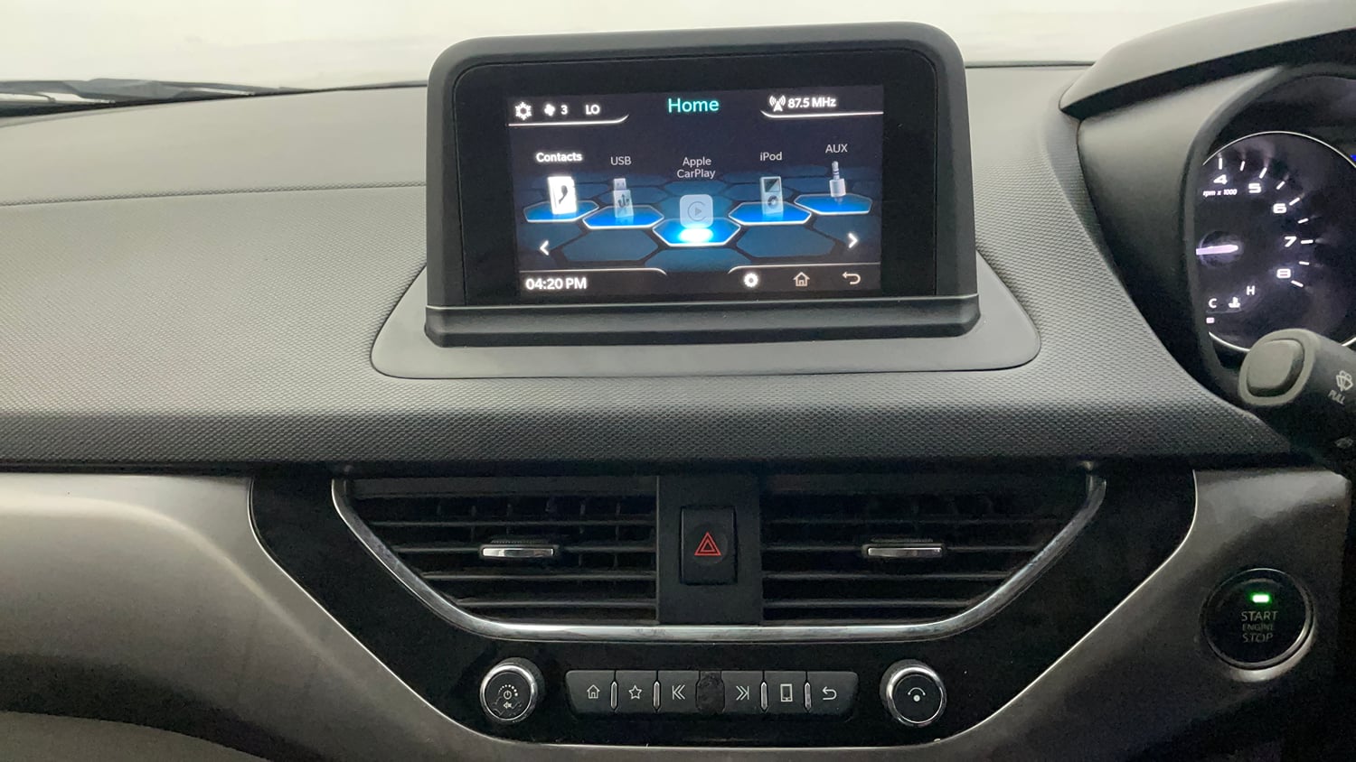 Used 2017 Tata Nexon XZ Plus Diesel Diesel Manual top_features Integrated (in-dash) music system