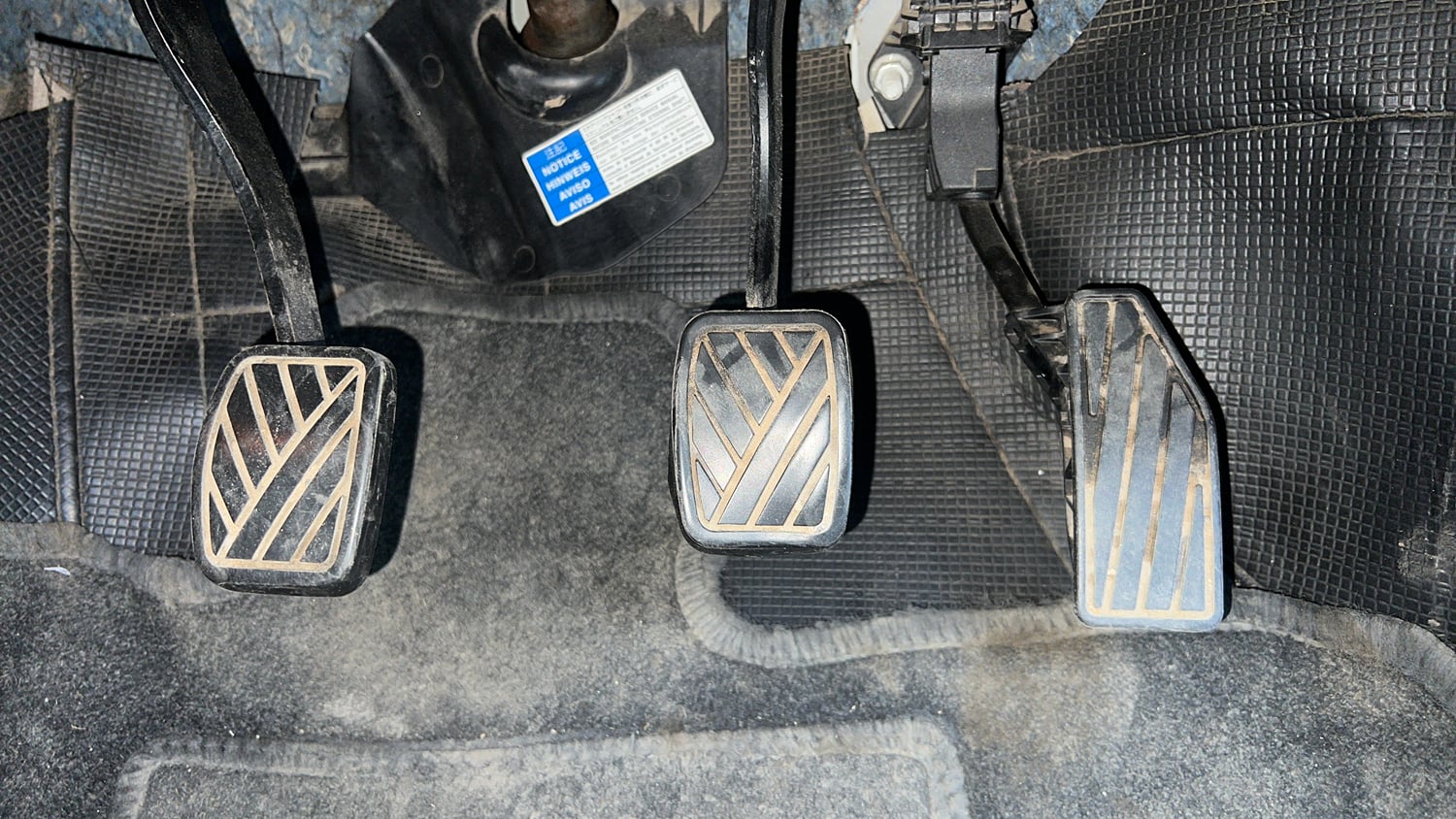 Used 2018 Maruti Suzuki Baleno Zeta 1.2 Petrol Manual interior PEDALS VIEW