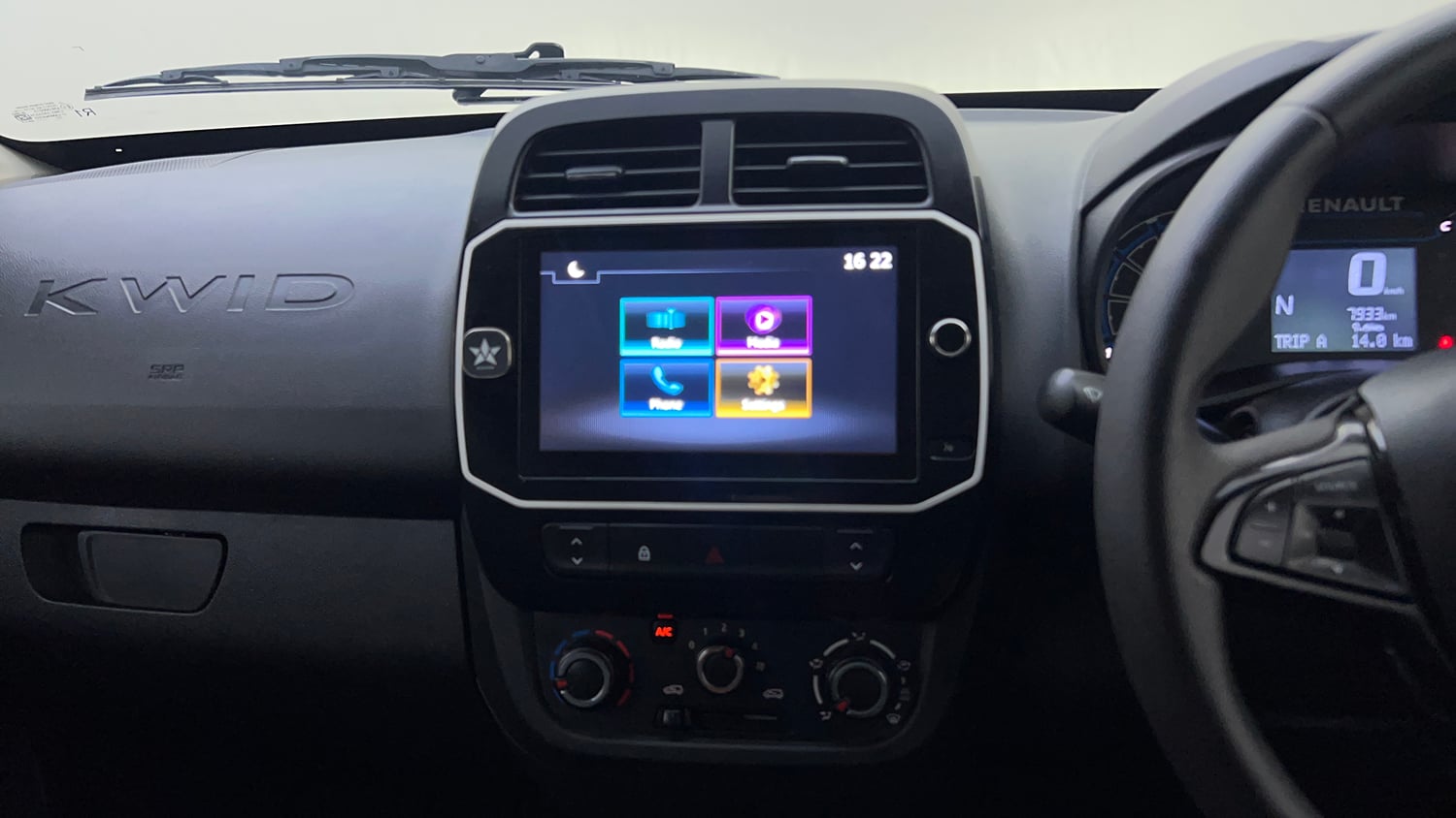 Used 2023 Renault Kwid CLIMBER AMT Urban Night Limited Edition Petrol Automatic top_features Touch screen infotainment system
