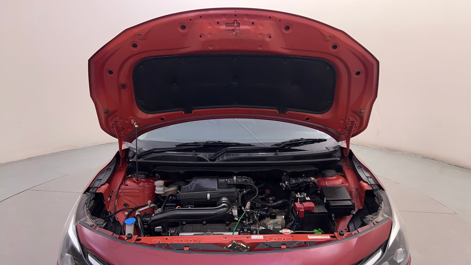 Used 2024 Maruti Suzuki Baleno Zeta AGS Petrol Automatic engine ENGINE & BONNET OPEN FRONT VIEW