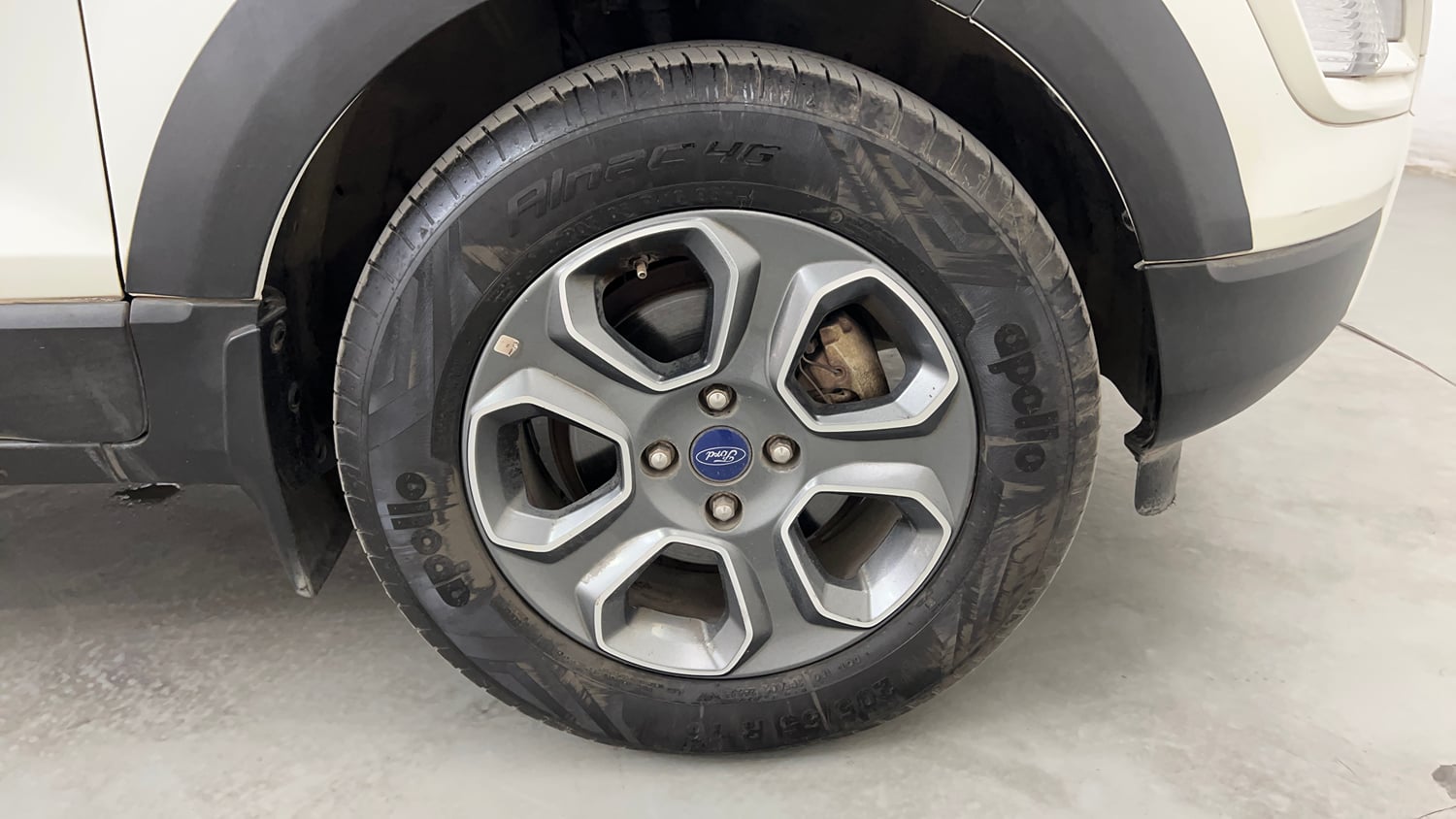Used 2021 Ford EcoSport Titanium Plus 1.5L Ti-VCT AT Petrol Automatic tyres RIGHT FRONT TYRE RIM VIEW