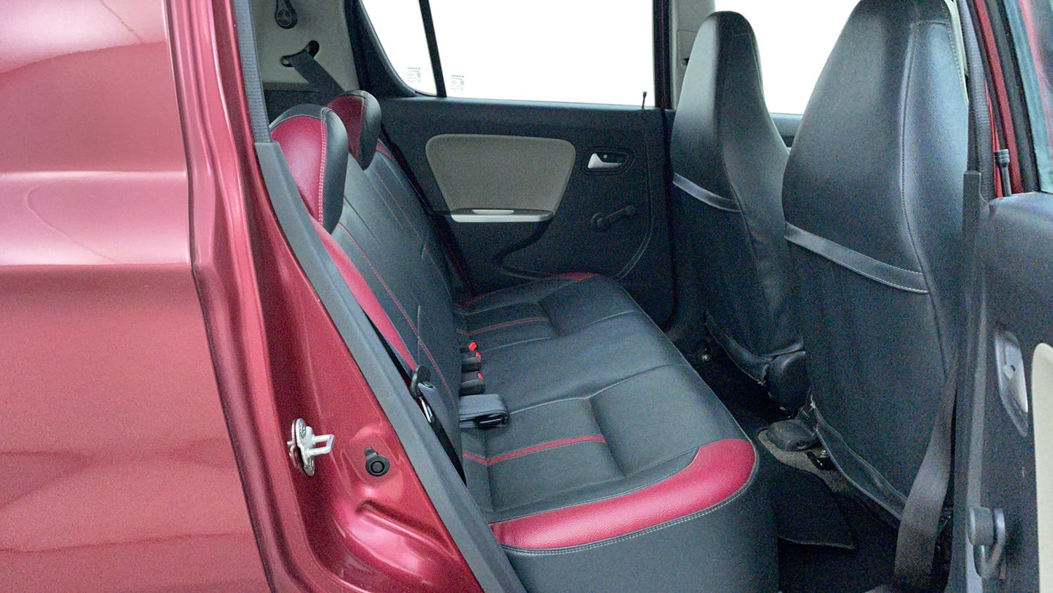 Used 2017 maruti-suzuki Alto K10 VXi (O) AMT Petrol Automatic interior RIGHT SIDE REAR DOOR CABIN VIEW