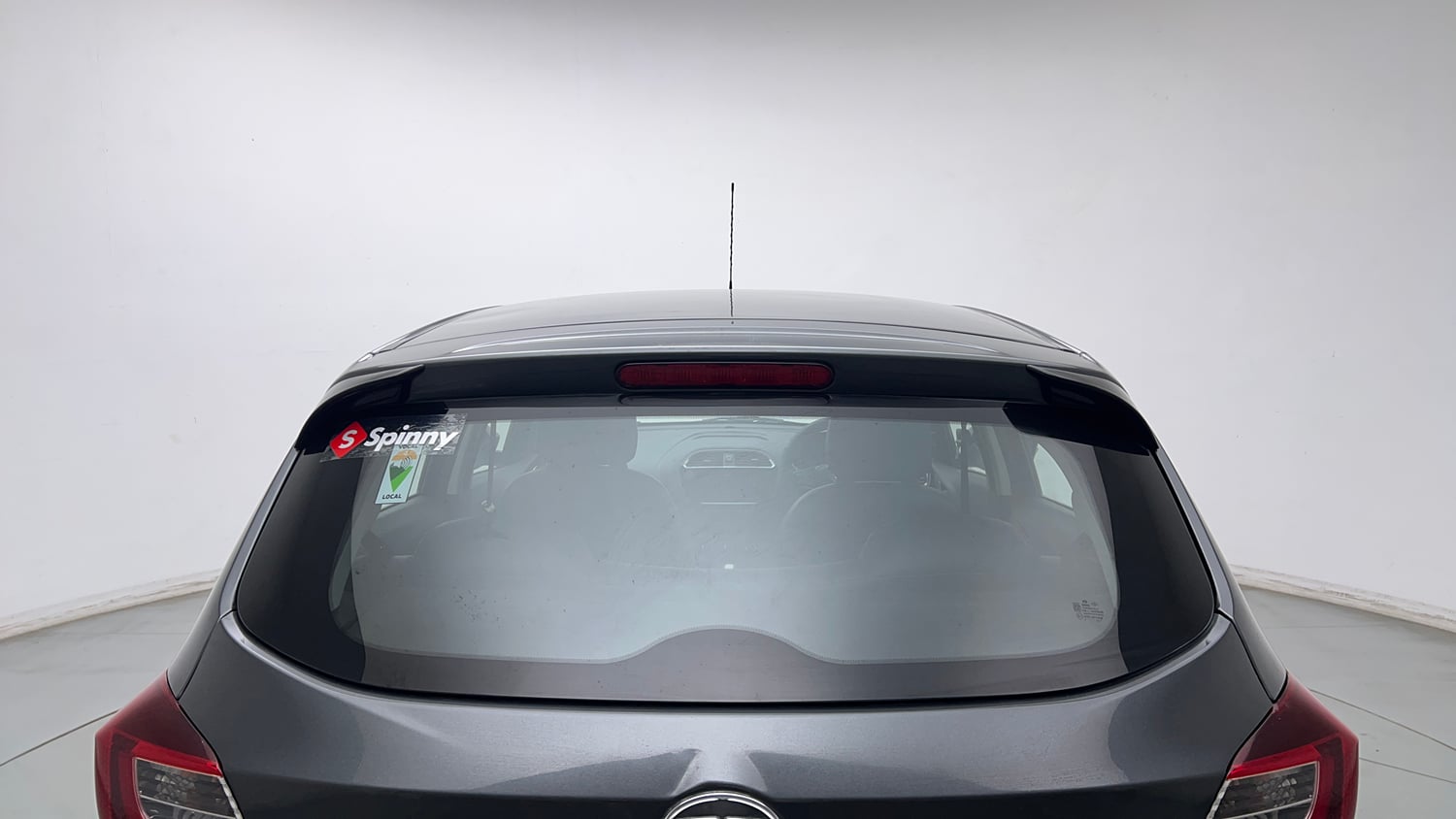 Used 2022 Tata Tiago XT Petrol Manual exterior BACK WINDSHIELD VIEW