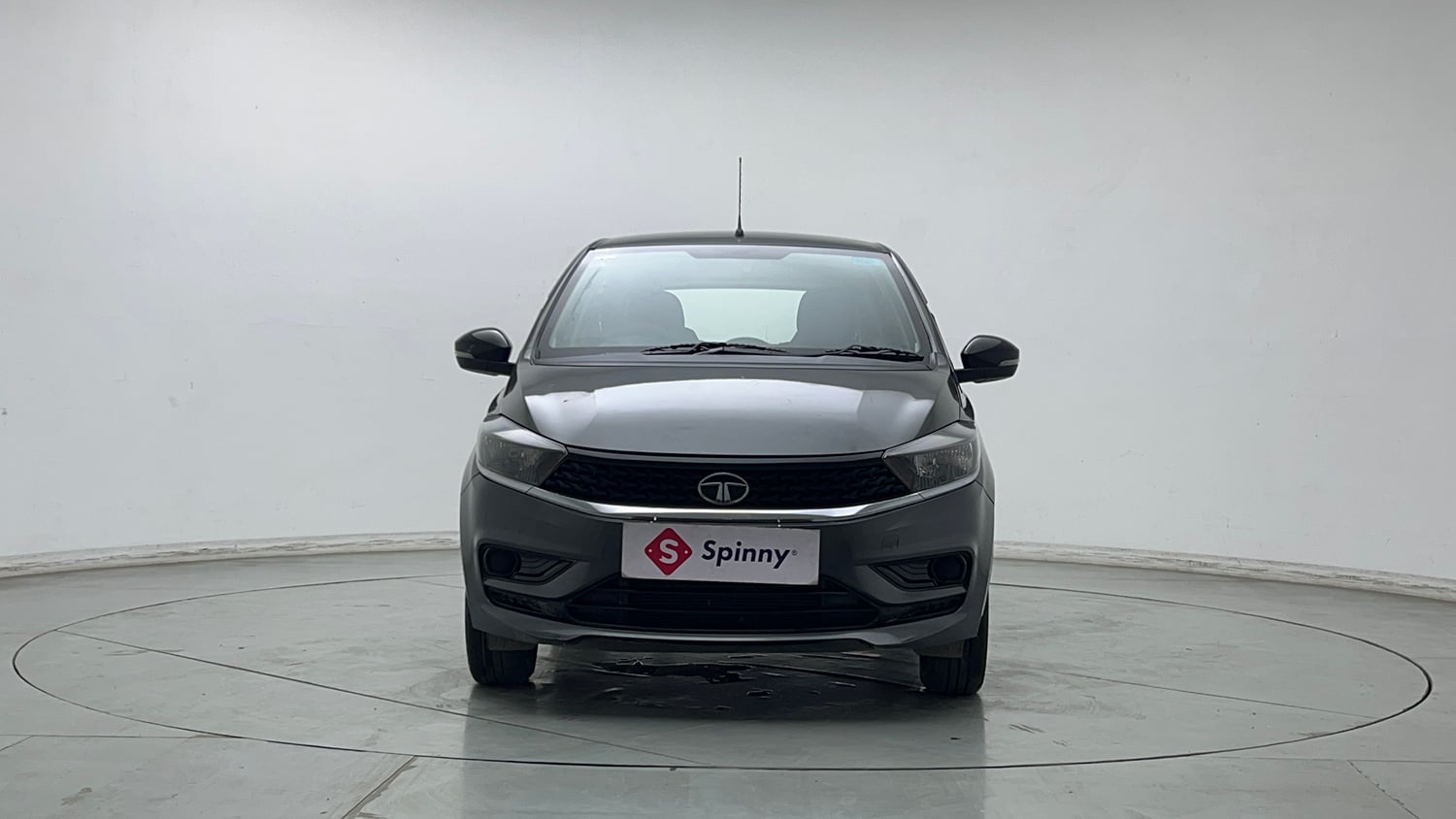 Used 2022 Tata Tiago XT Petrol Manual exterior FRONT VIEW