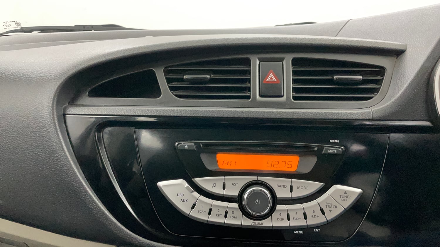 Used 2017 Maruti Suzuki Alto K10 VXi Petrol Manual interior MUSIC SYSTEM & AC CONTROL VIEW