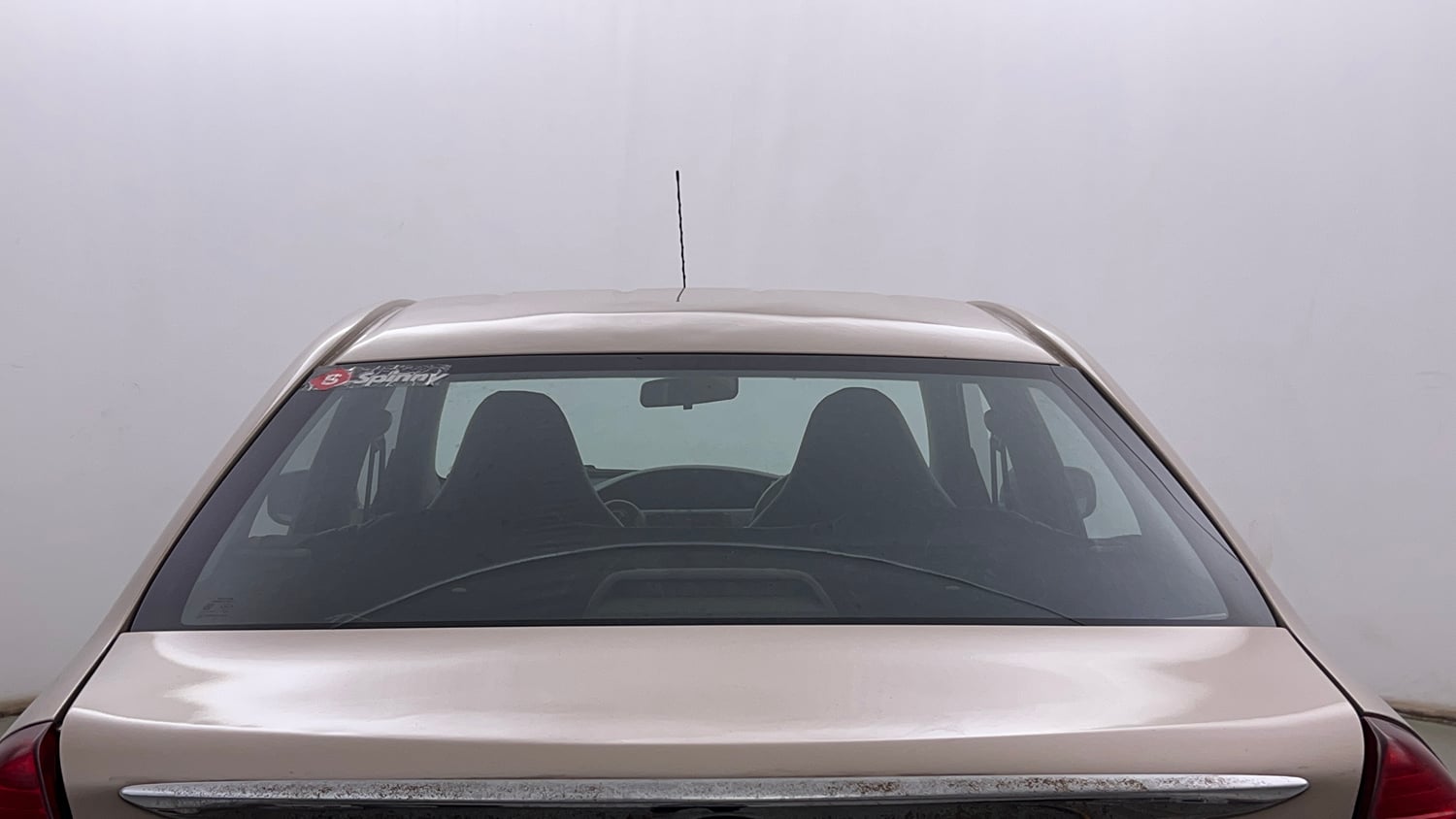 Used 2013 Toyota Etios G Petrol Manual exterior BACK WINDSHIELD VIEW