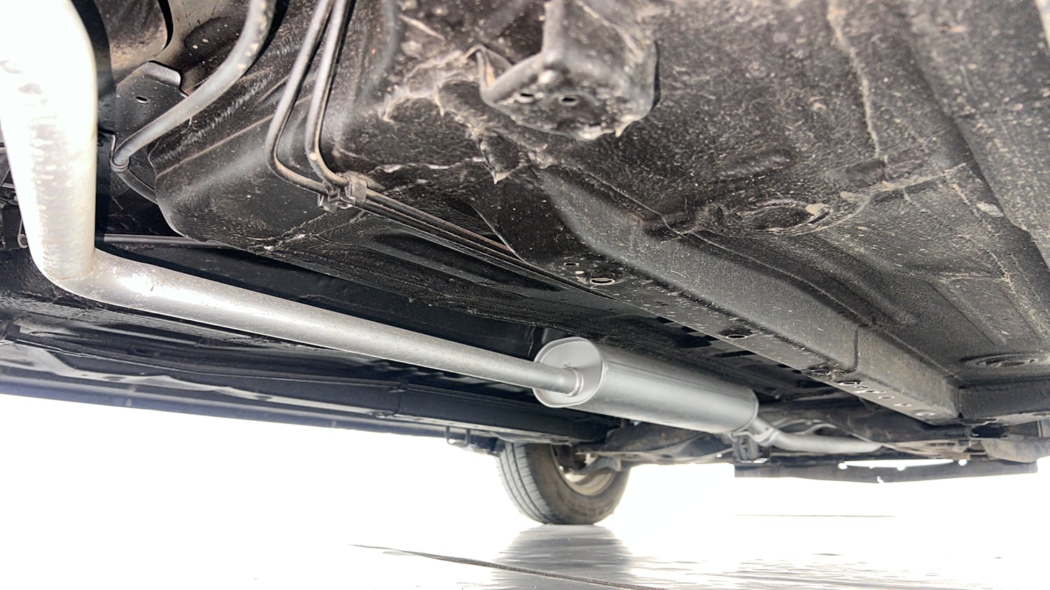 Used 2015 Maruti Suzuki Celerio ZXi Opt Petrol Manual extra REAR RIGHT UNDERBODY VIEW