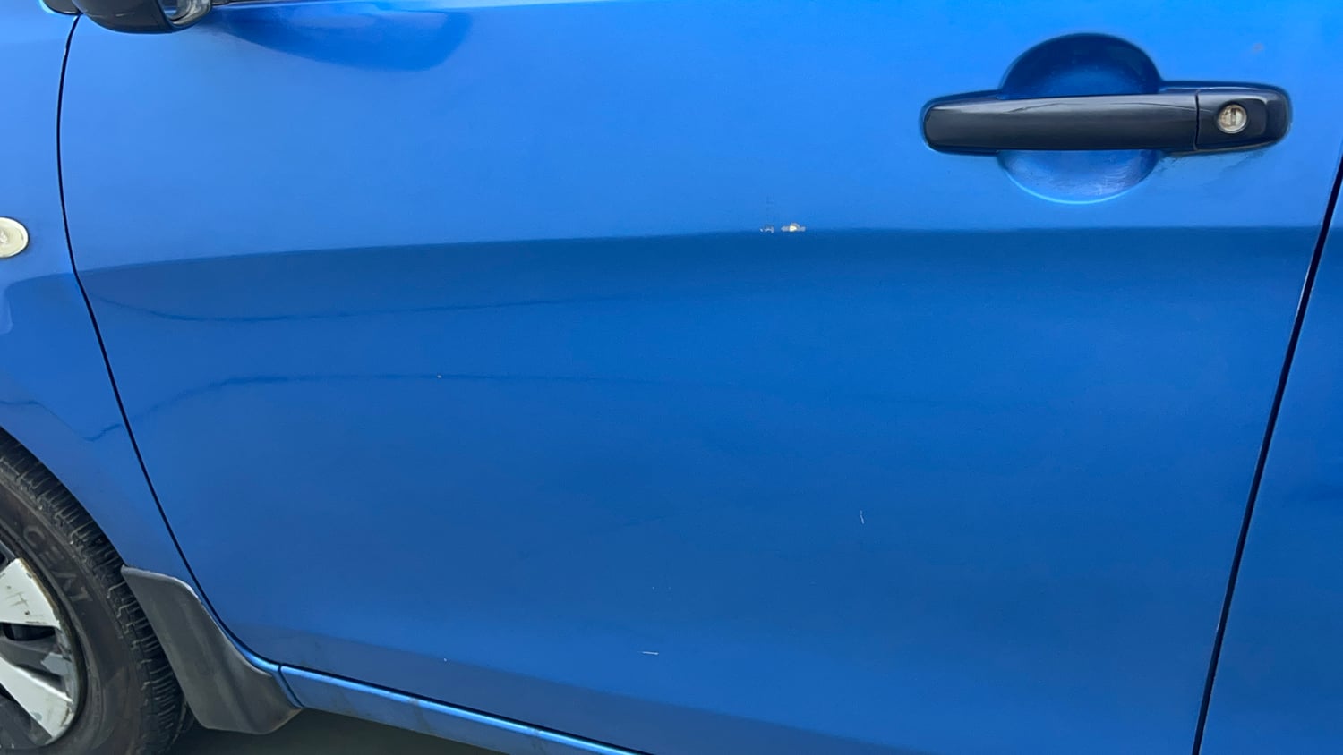 Used 2015 Maruti Suzuki Celerio VXi AMT Petrol Automatic dents MINOR SCRATCH