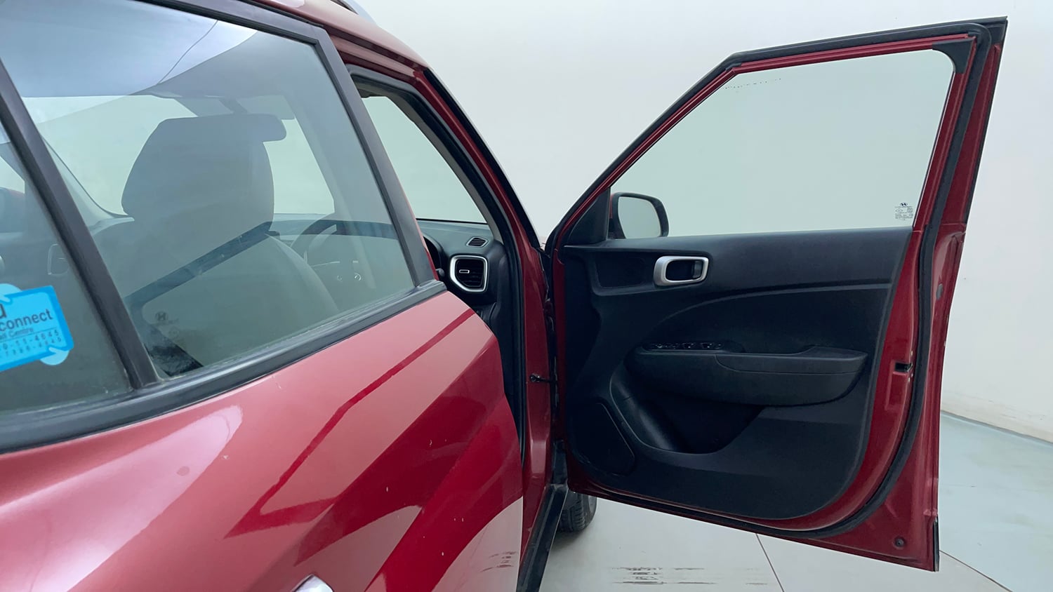 Used 2019 Hyundai Venue SX Plus 1.0 Turbo DCT Petrol Automatic interior RIGHT FRONT DOOR OPEN VIEW