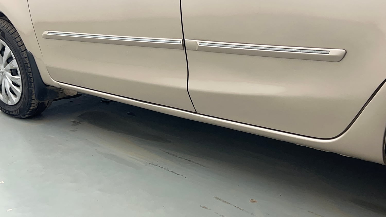 Used 2013 Toyota Etios G Petrol Manual dents MINOR DENT