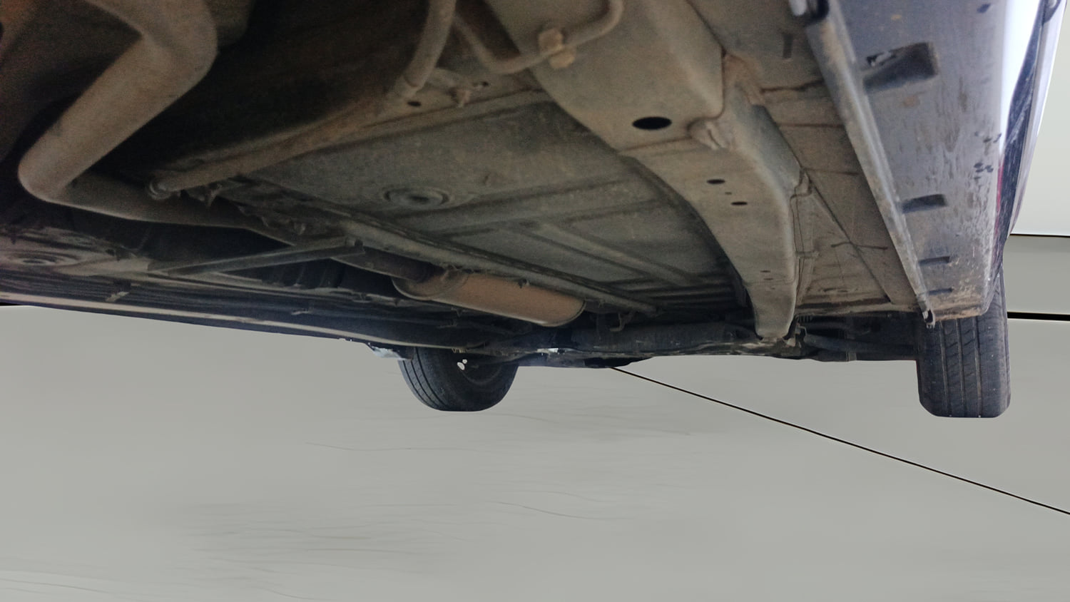 Used 2019 Maruti Suzuki Baleno Delta Petrol Manual extra REAR RIGHT UNDERBODY VIEW
