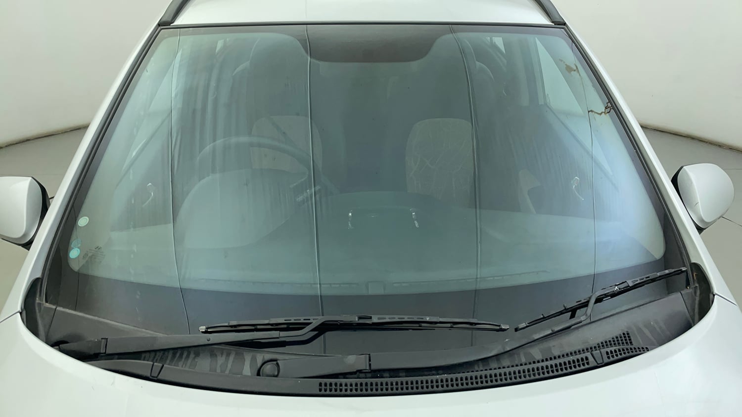 Used 2018 Hyundai Grand i10 Sportz AT 1.2 Kappa VTVT Petrol Automatic exterior FRONT WINDSHIELD VIEW