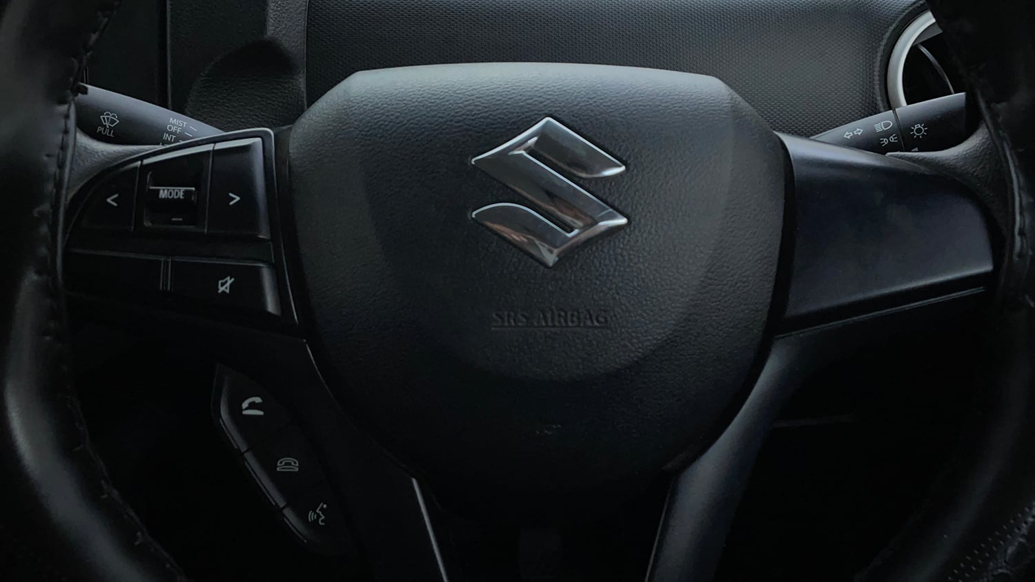 Used 2023 Maruti Suzuki S-Presso Vxi Plus Petrol Manual top_features Airbags