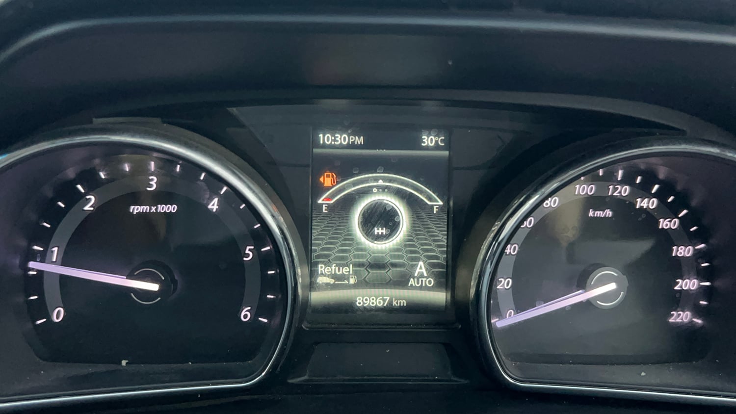 Used 2018 Tata Hexa XT 4x2 7 STR Diesel Manual interior CLUSTERMETER VIEW