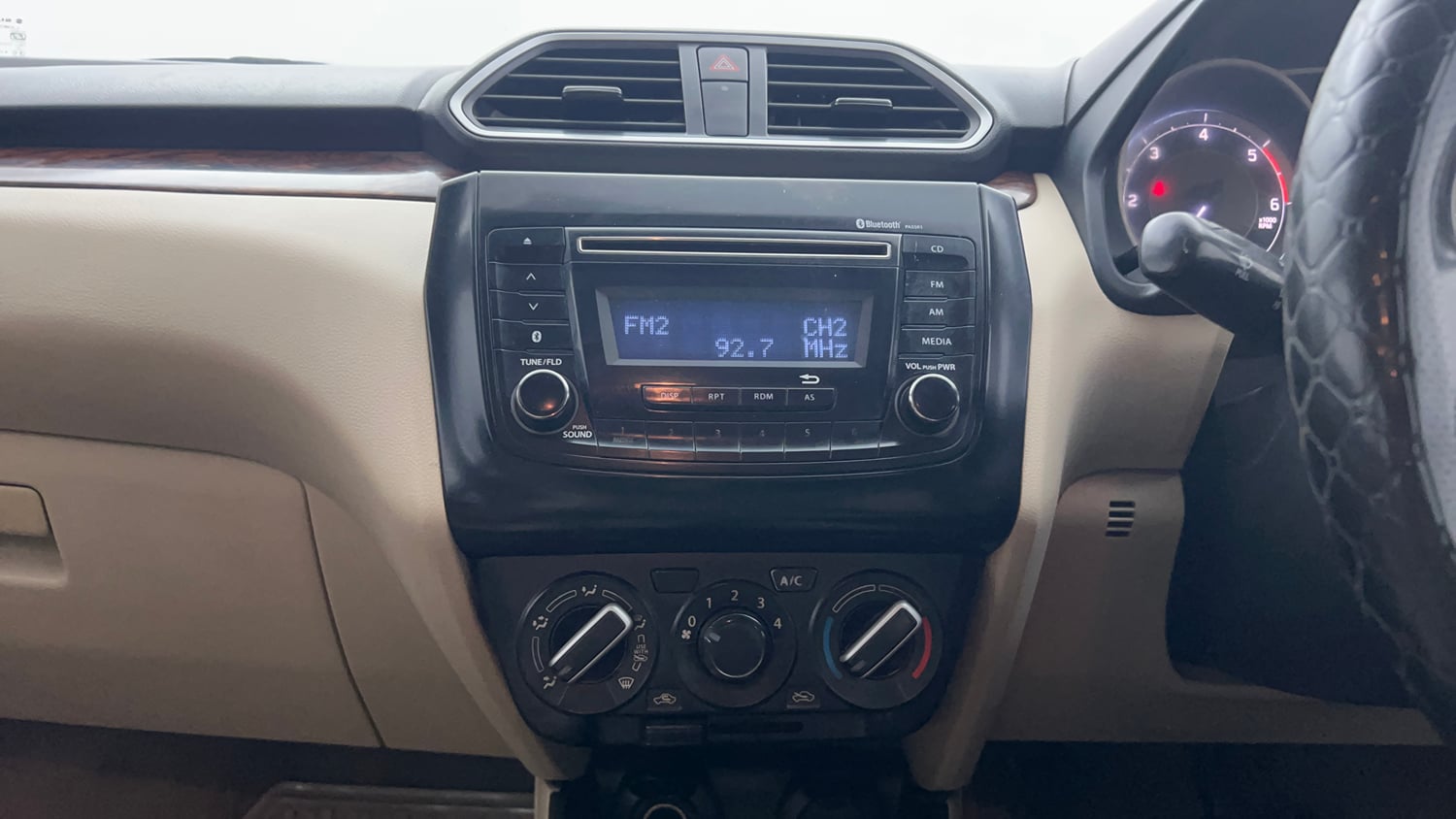 Used 2019 Maruti Suzuki Dzire VDi Diesel Manual interior MUSIC SYSTEM & AC CONTROL VIEW