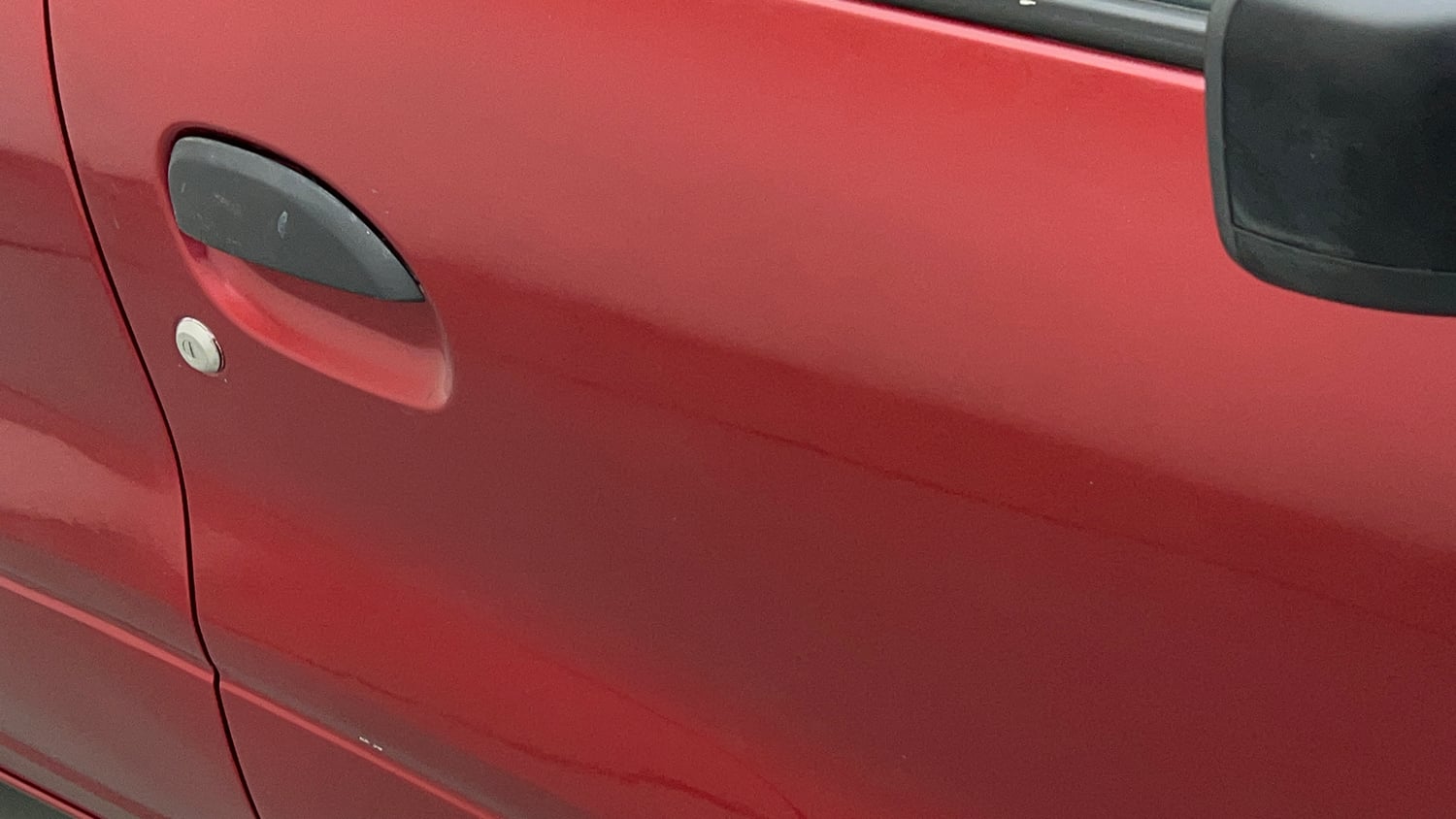 Used 2018 Renault Kwid RXL Petrol Manual dents MINOR SCRATCH