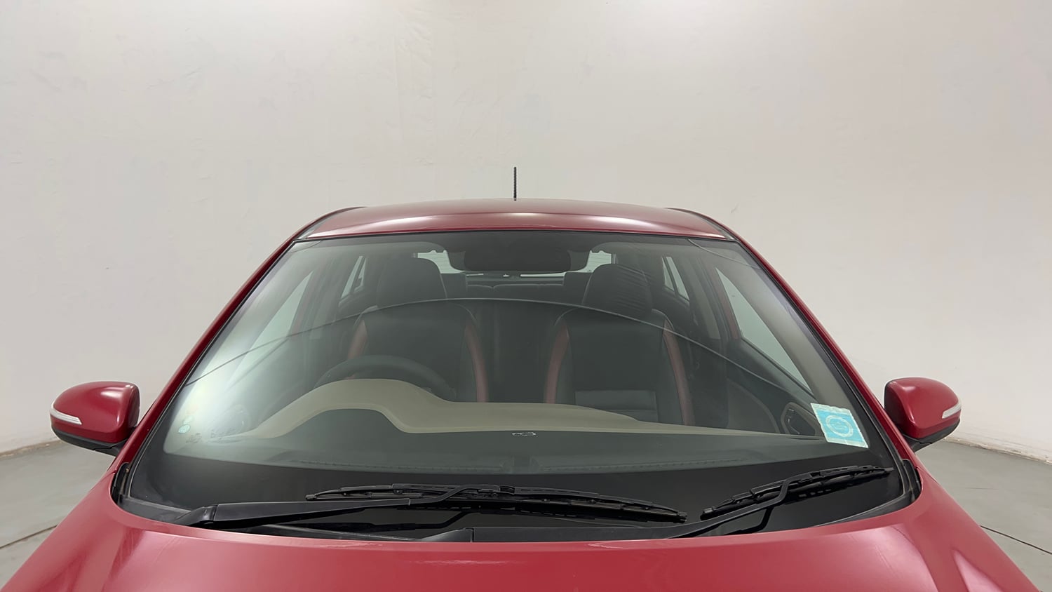 Used 2015 Hyundai Elite i20 Asta 1.2 Petrol Manual exterior FRONT WINDSHIELD VIEW