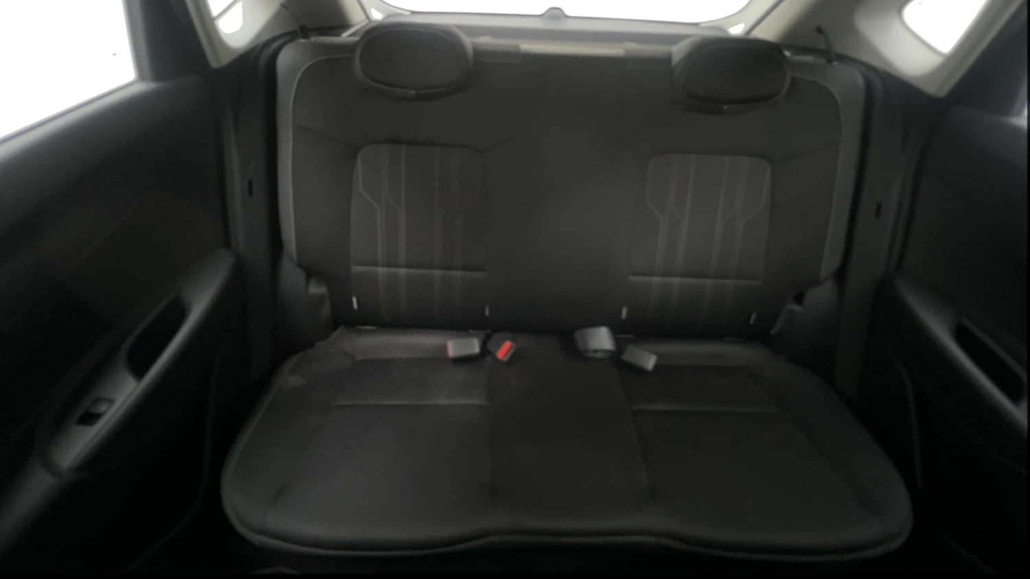 Used 2021 Hyundai i20 Sportz 1.2 MT Petrol Manual interior REAR SEAT CONDITION VIEW