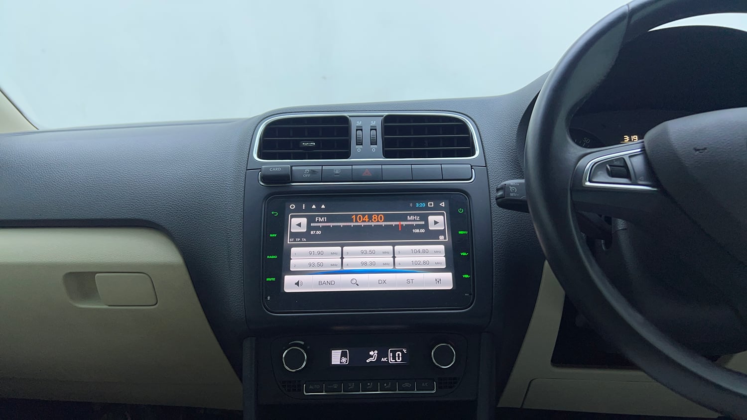 Used 2021 Skoda Rapid Style AT Petrol Automatic top_features Touch screen infotainment system