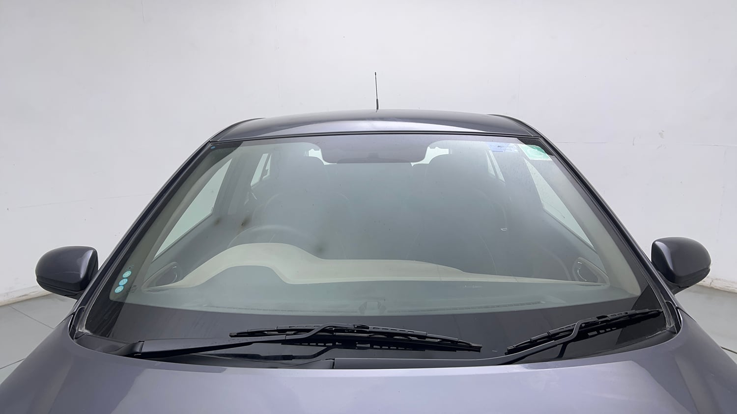 Used 2019 Hyundai Elite i20 Magna Plus 1.2 Petrol Manual exterior FRONT WINDSHIELD VIEW