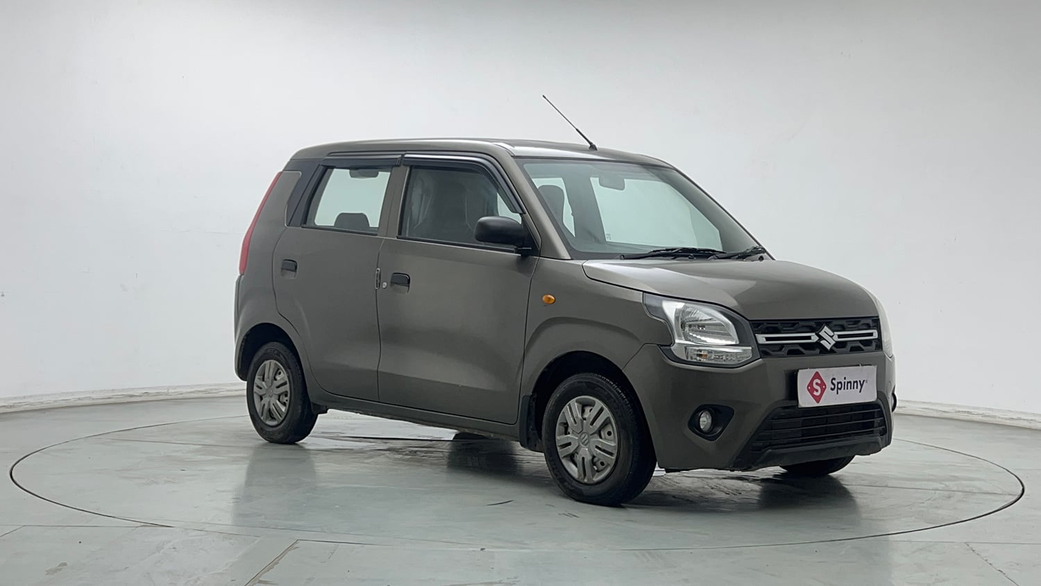 Used 2019 Maruti Suzuki Wagon R LXi (O) 1.0 CNG Cng Manual exterior RIGHT FRONT CORNER VIEW