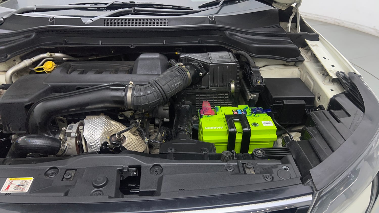 Used 2021 Mahindra XUV 300 1.5 W8 (O) Diesel Manual engine ENGINE LEFT SIDE VIEW