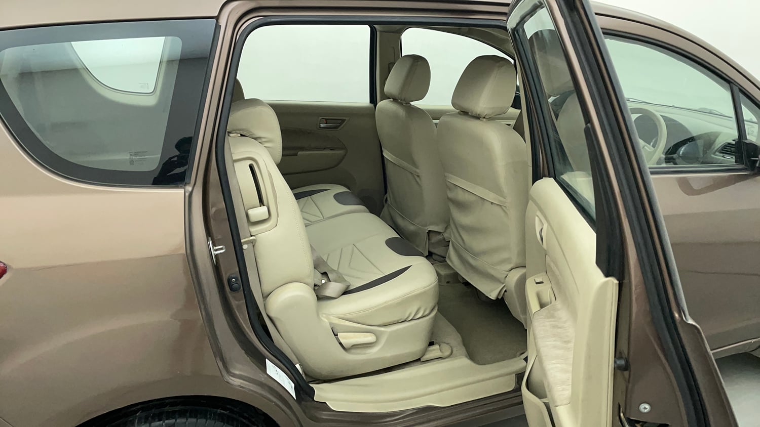 Used 2013 Maruti Suzuki Ertiga ZXi Petrol Manual interior RIGHT SIDE REAR DOOR CABIN VIEW
