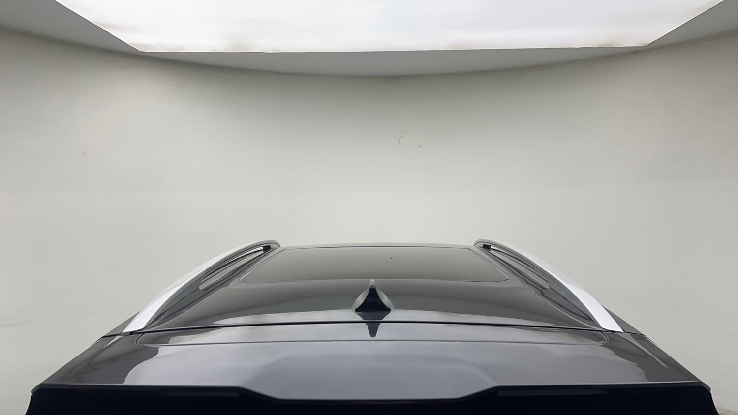 Used 2023 MG Motors Hector 1.5 Sharp CVT Dual Tone Petrol Automatic exterior EXTERIOR ROOF VIEW