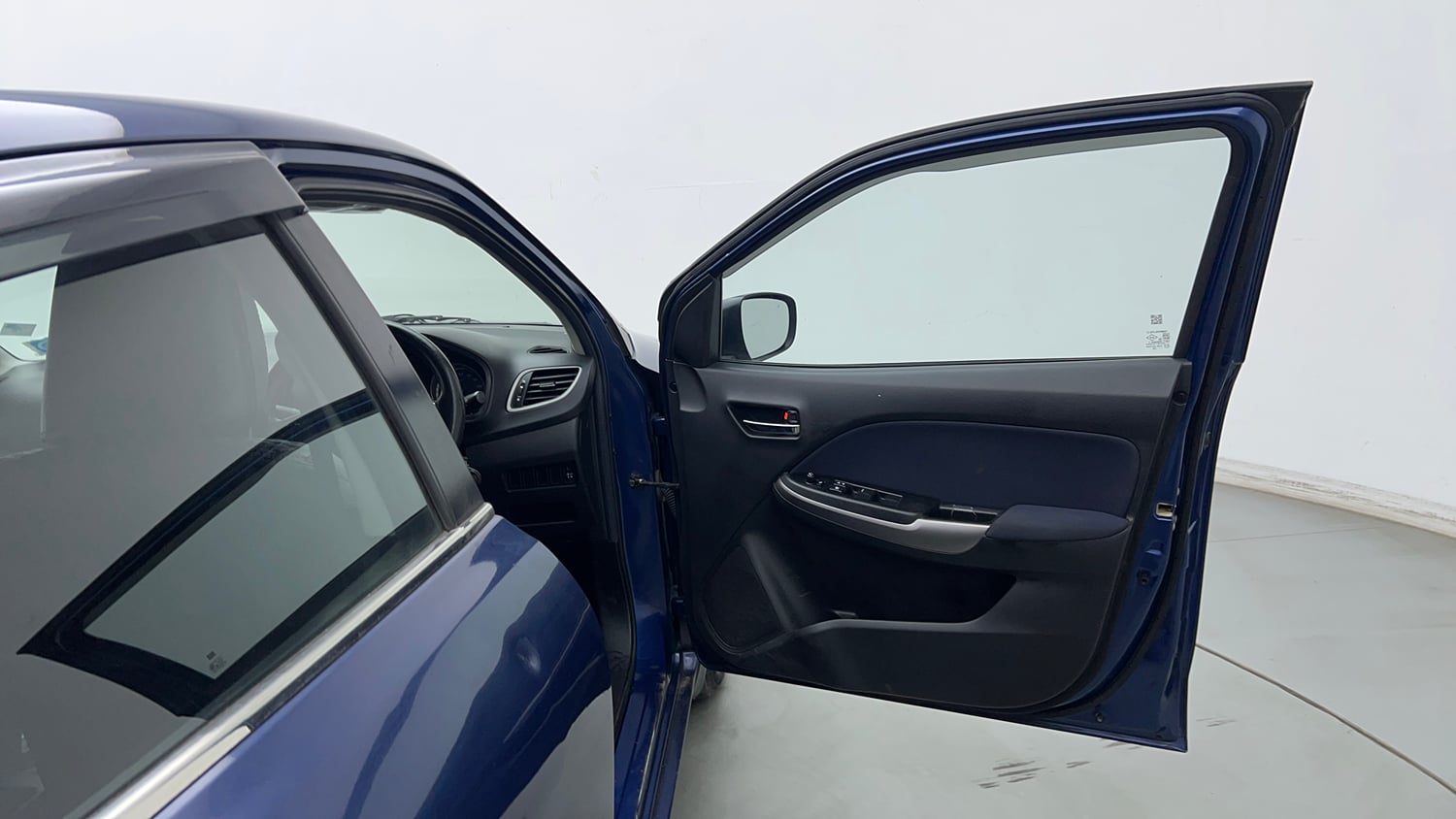 Used 2021 Maruti Suzuki Baleno Delta Petrol Manual interior RIGHT FRONT DOOR OPEN VIEW