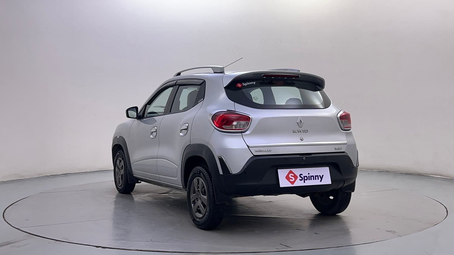 Used 2017 Renault Kwid 1.0 RXT AMT Petrol Automatic exterior LEFT REAR CORNER VIEW