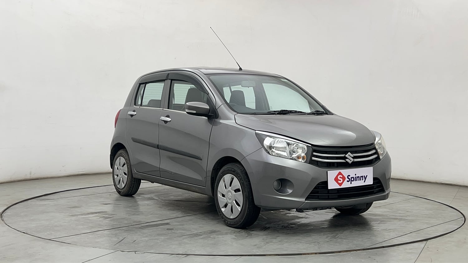 Used 2017 Maruti Suzuki Celerio ZXI (O) AMT Petrol Automatic exterior RIGHT FRONT CORNER VIEW