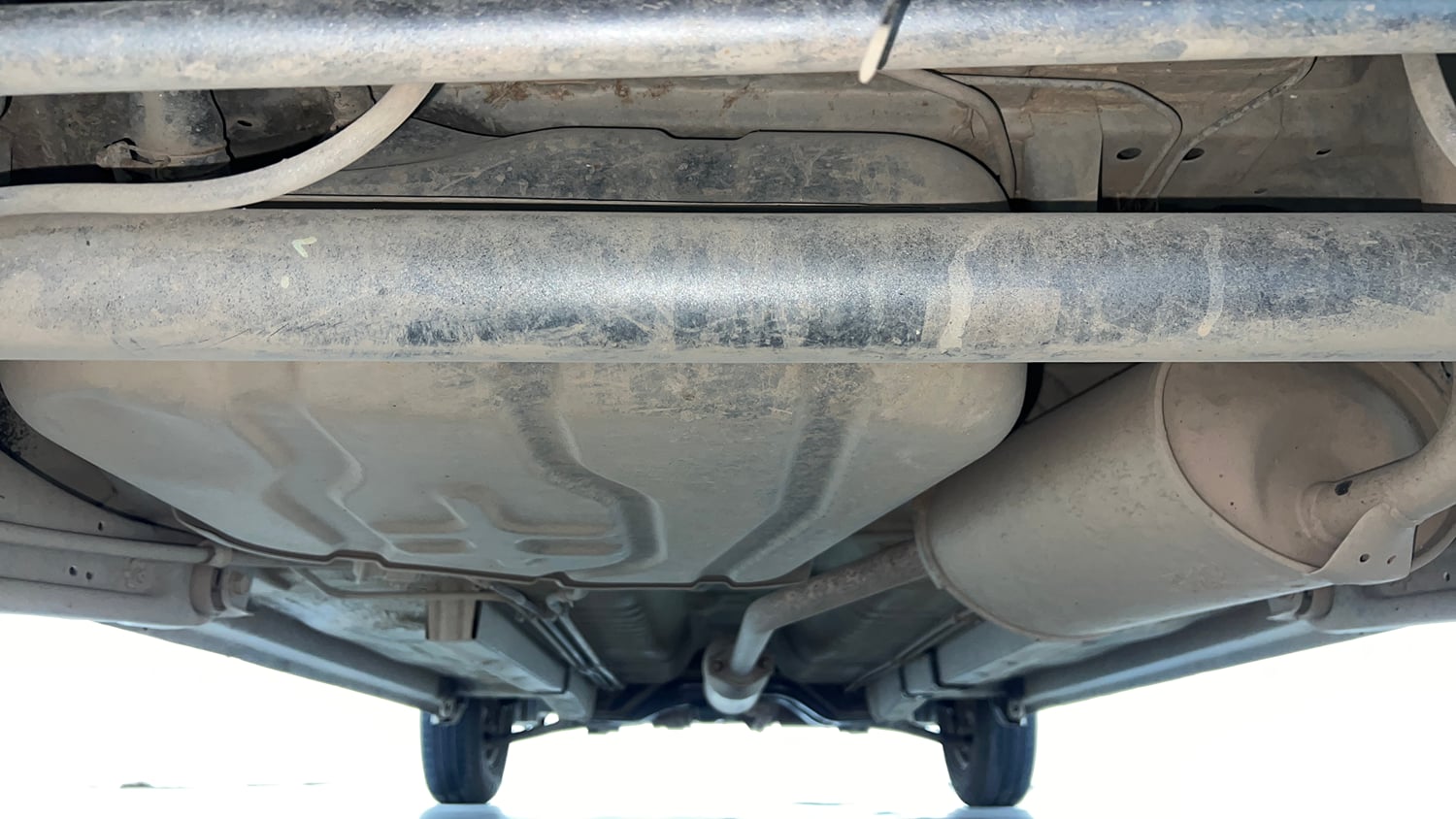 Used 2013 Maruti Suzuki Wagon R LXI CNG Cng Manual extra REAR UNDERBODY VIEW (TAKEN FROM REAR)