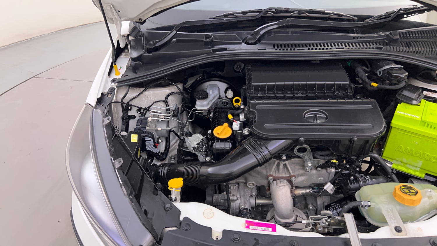 Used 2021 Tata Tiago XT Petrol Manual engine ENGINE RIGHT SIDE HINGE & APRON VIEW