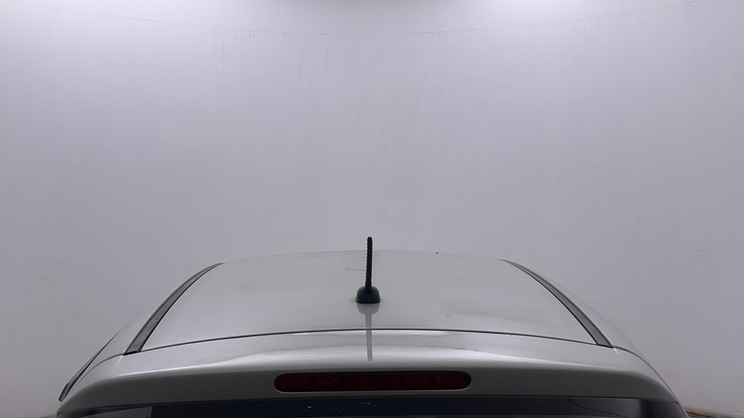 Used 2017 Maruti Suzuki Swift Lxi (O) Petrol Manual exterior EXTERIOR ROOF VIEW