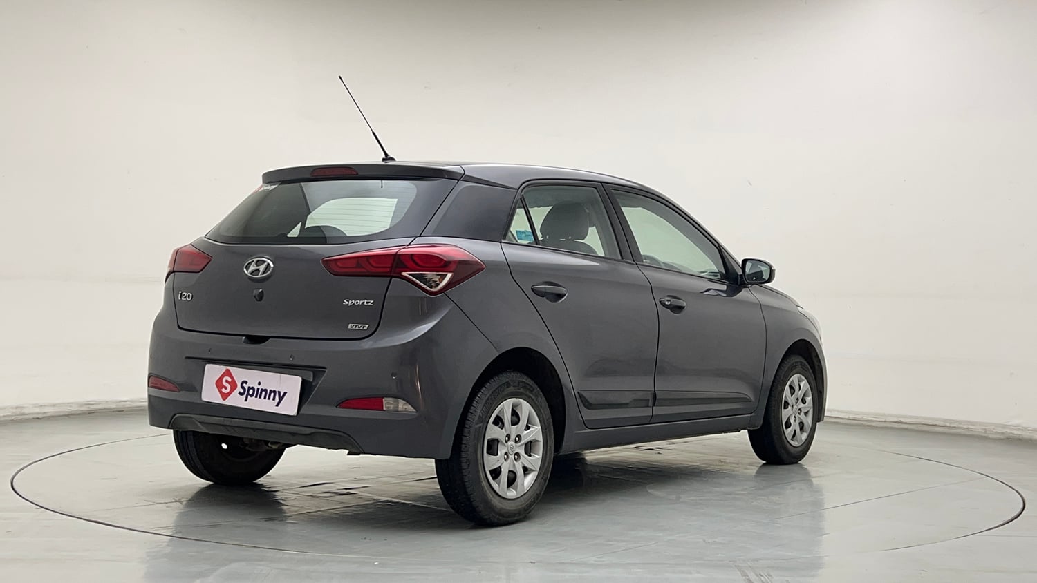 Used 2015 Hyundai Elite i20 Sportz 1.2 Petrol Manual exterior RIGHT REAR CORNER VIEW