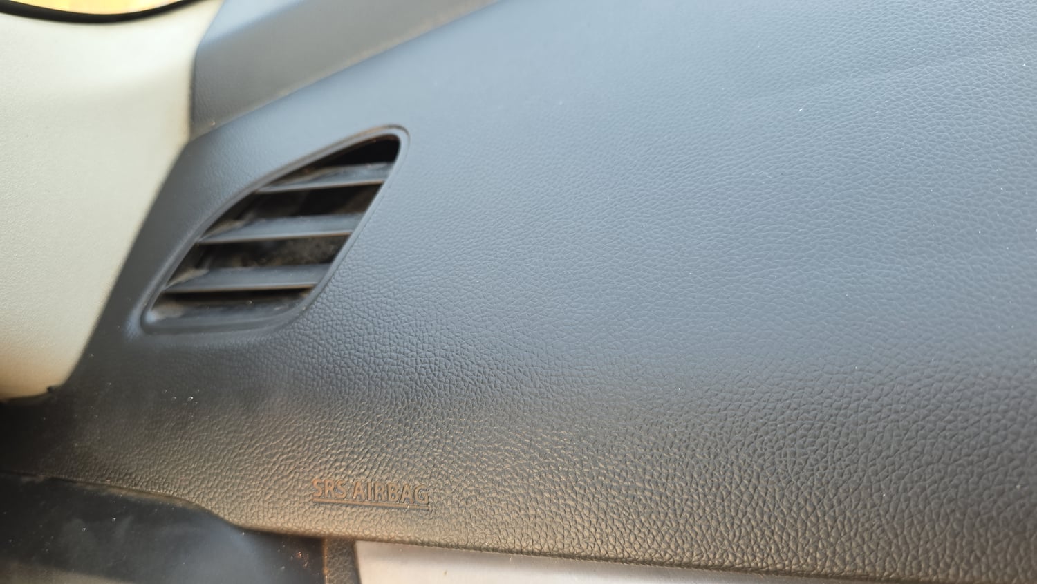 Used 2021 Maruti Suzuki Swift VXi Petrol Manual top_features Airbags