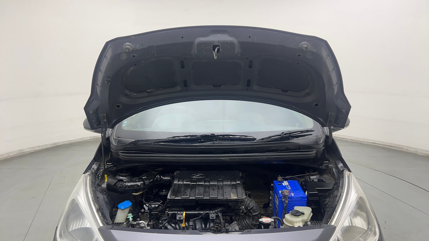 Used 2017 Hyundai Grand i10 Sportz 1.2 Kappa VTVT Petrol Manual engine ENGINE & BONNET OPEN FRONT VIEW