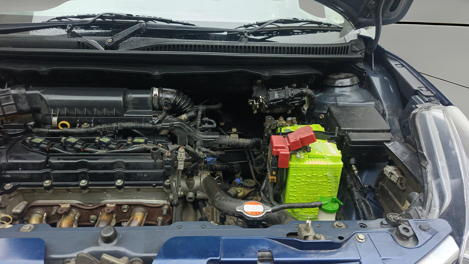 Used 2019 Maruti Suzuki Baleno Delta Petrol Manual engine ENGINE LEFT SIDE HINGE & APRON VIEW