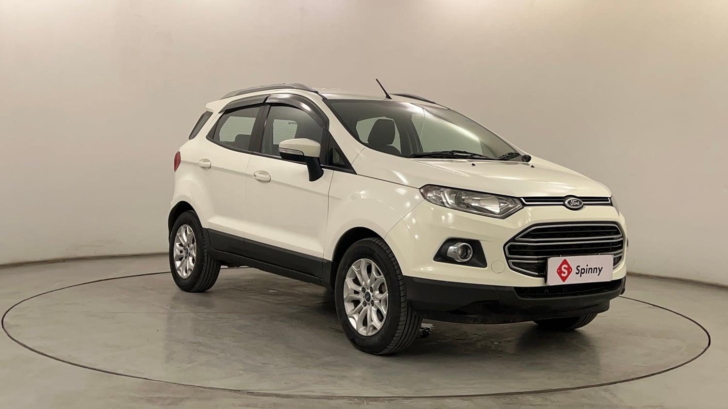 Used 2014 Ford EcoSport Titanium 1.5 TDCi (Opt) Diesel Manual exterior RIGHT FRONT CORNER VIEW