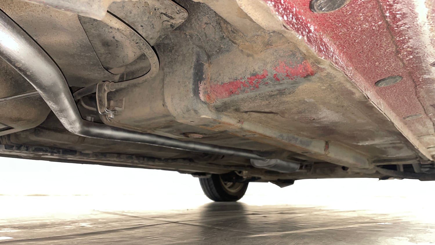 Used 2014 Hyundai Xcent S 1.2 (O) Petrol Manual extra REAR RIGHT UNDERBODY VIEW