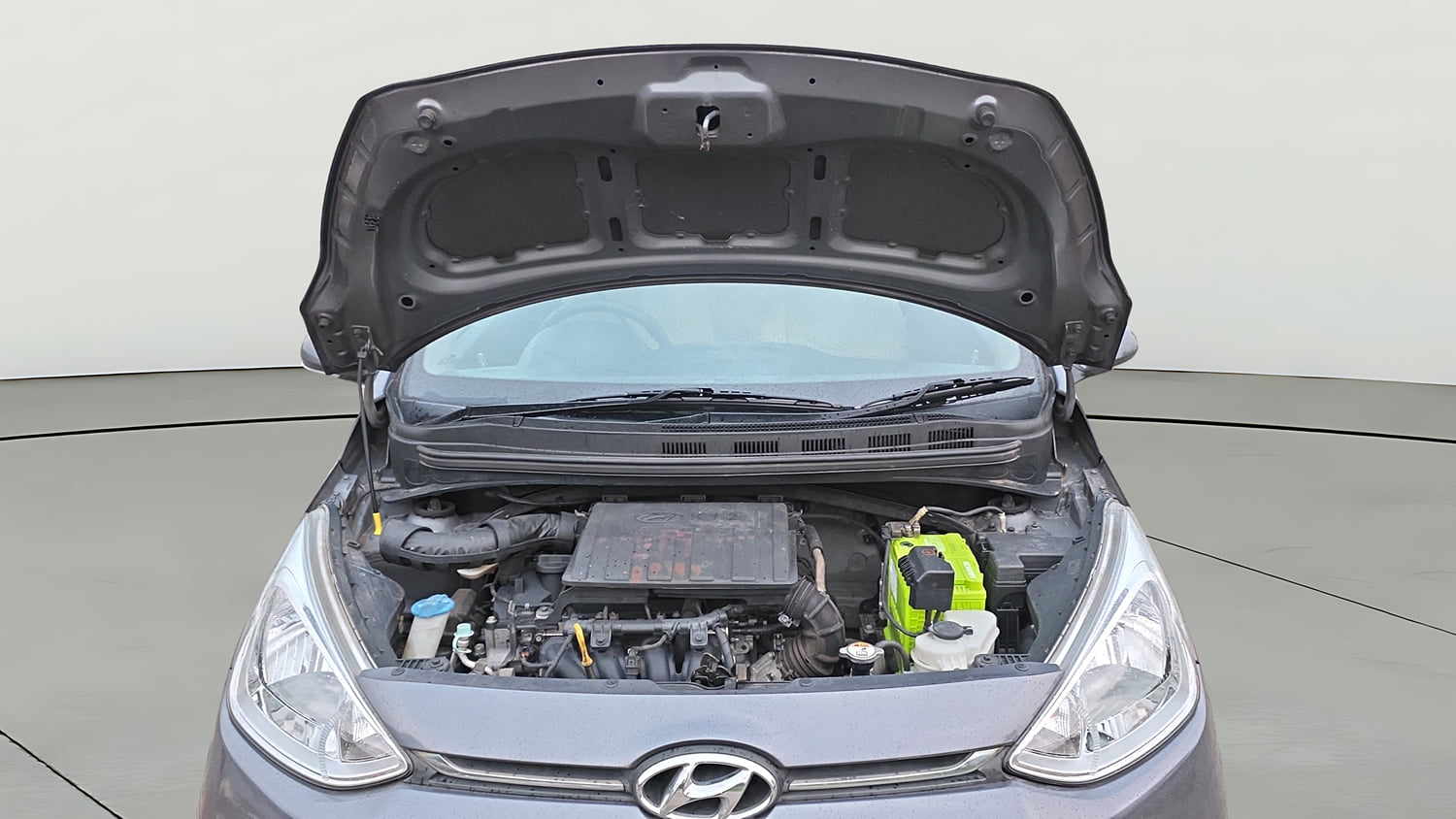 Used 2018 Hyundai Grand i10 Sportz (O) 1.2 Kappa VTVT Petrol Manual engine ENGINE & BONNET OPEN FRONT VIEW