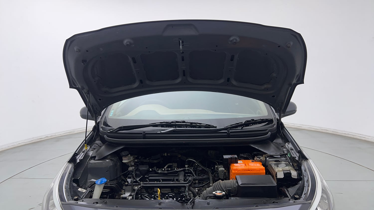 Used 2019 Hyundai Elite i20 Magna Plus 1.2 Petrol Manual engine ENGINE & BONNET OPEN FRONT VIEW