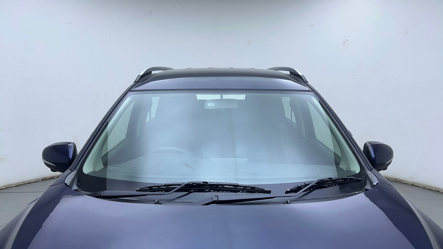 Used 2023 Maruti Suzuki XL6 Alpha AT Petrol Petrol Automatic exterior FRONT WINDSHIELD VIEW
