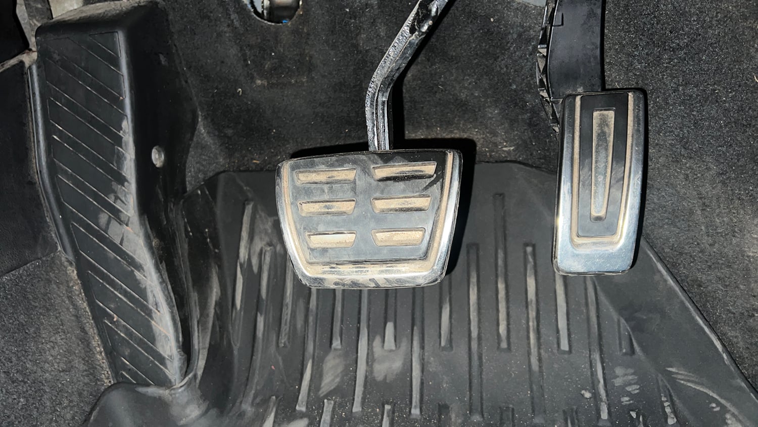 Used 2022 Volkswagen Virtus GT Plus 1.5 TSI EVO DSG Petrol Automatic interior PEDALS VIEW