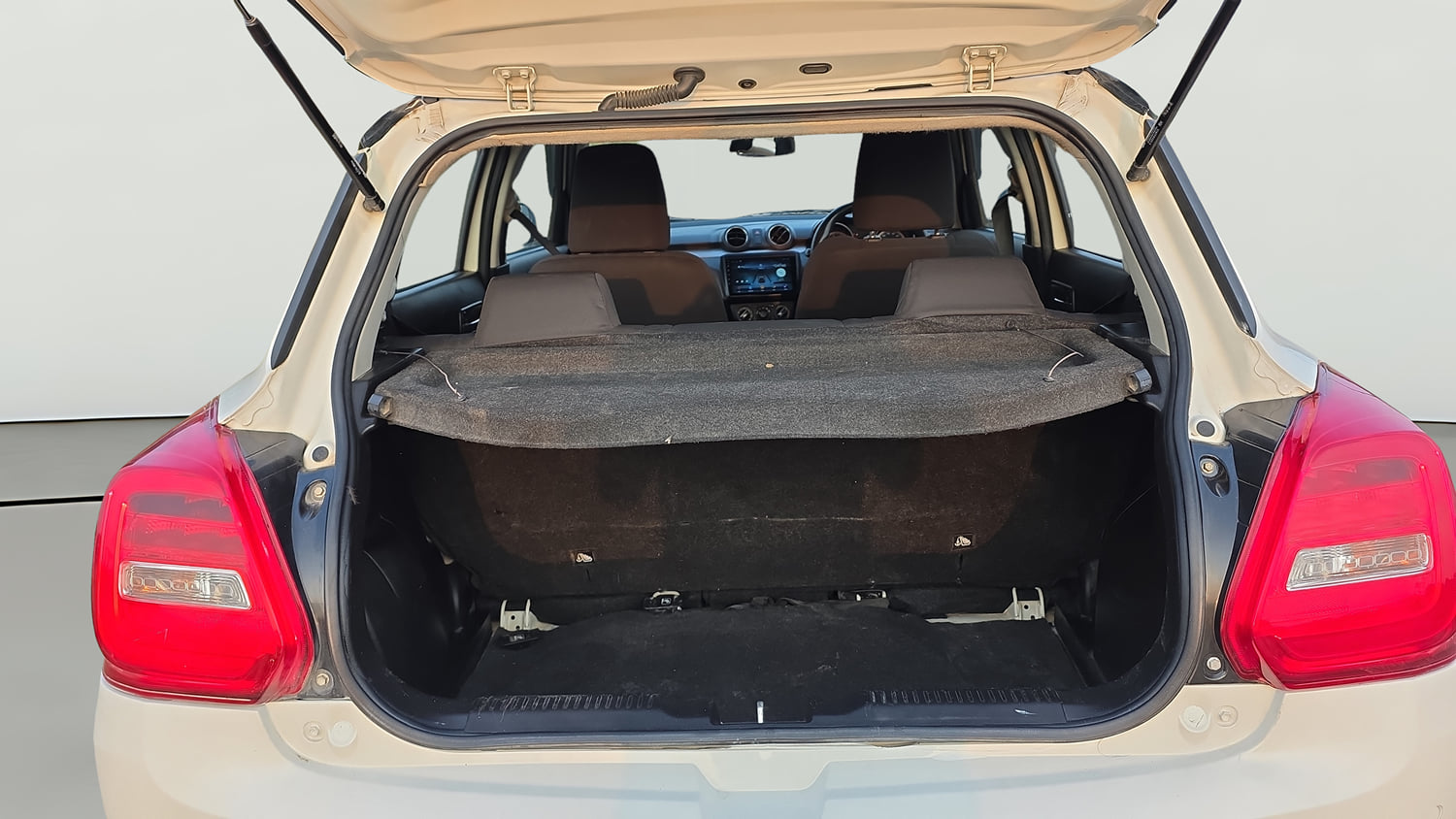 Used 2021 Maruti Suzuki Swift VXi Petrol Manual interior DICKY INSIDE VIEW