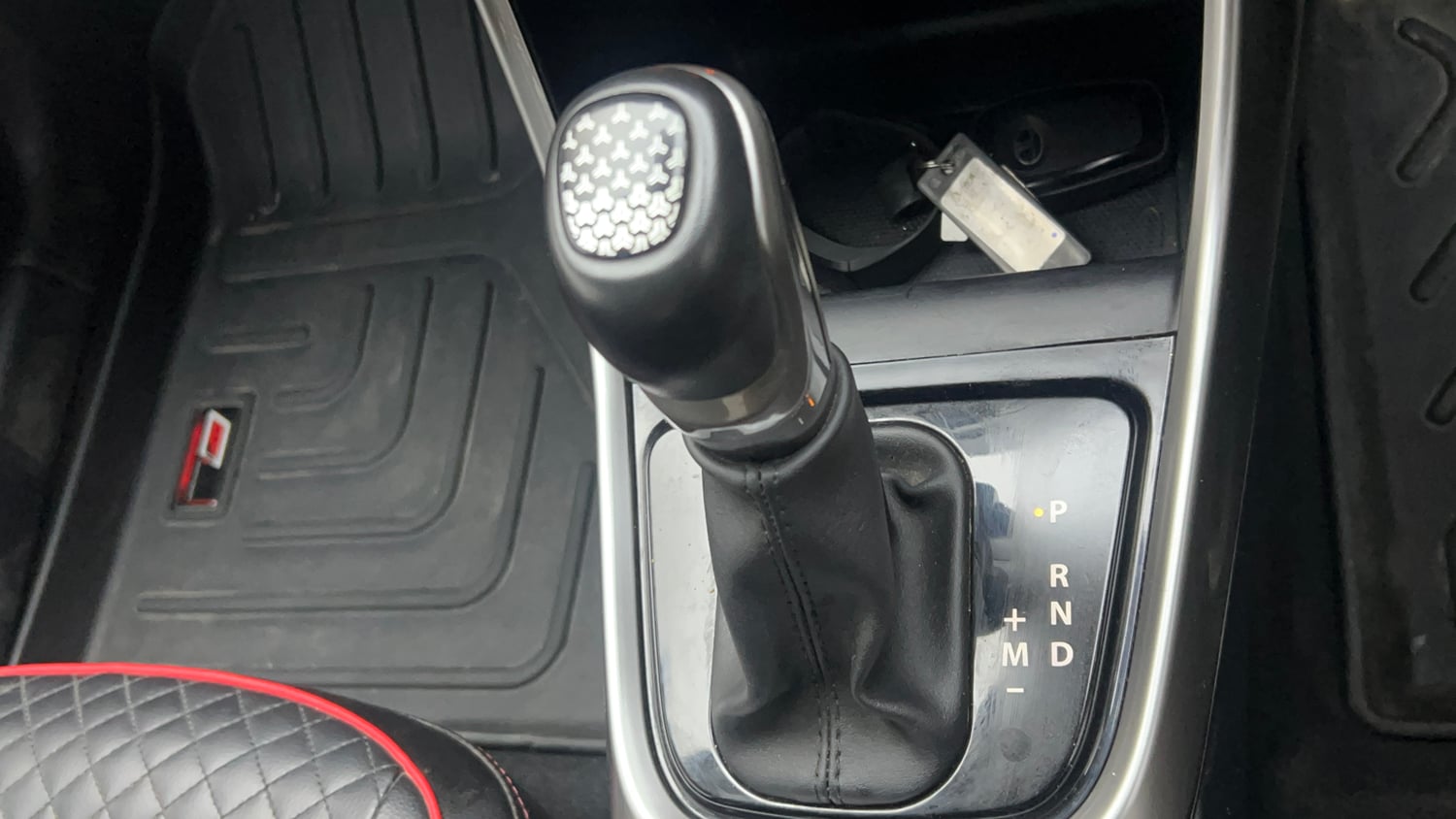 Used 2023 Tata Altroz XZA Petrol Petrol Automatic interior GEAR  KNOB VIEW