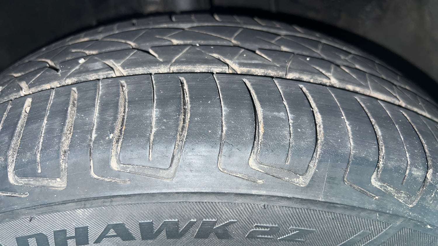 Used 2018 Hyundai Verna EX 1.6 VTVT AT Petrol Automatic tyres RIGHT FRONT TYRE TREAD VIEW
