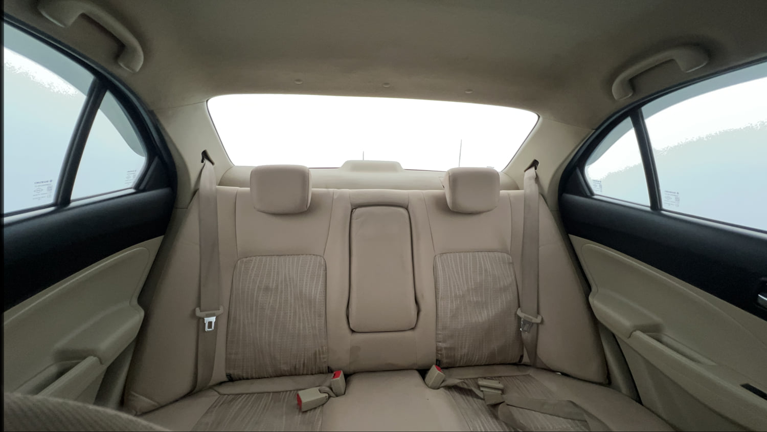Used 2018 Maruti Suzuki Dzire VXi Petrol Manual interior REAR SEAT CONDITION VIEW