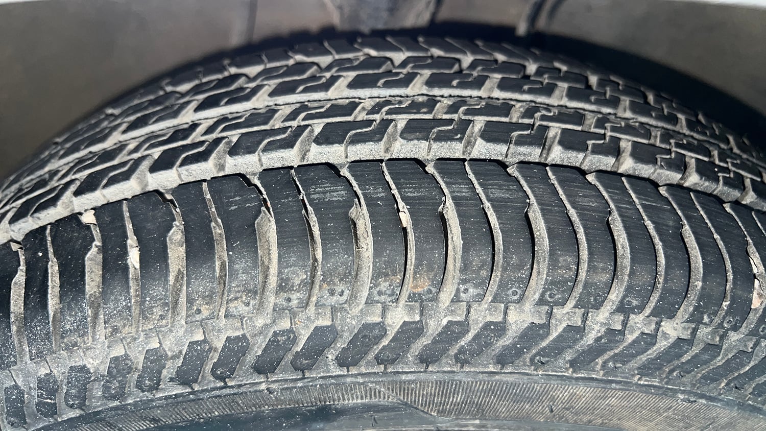 Used 2019 Maruti Suzuki Alto K10 VXi AMT Petrol Automatic tyres RIGHT FRONT TYRE TREAD VIEW